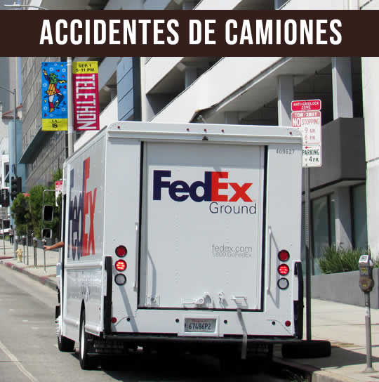 Abogados de accidentes de camiones en 91 Freeway I-15 Corona